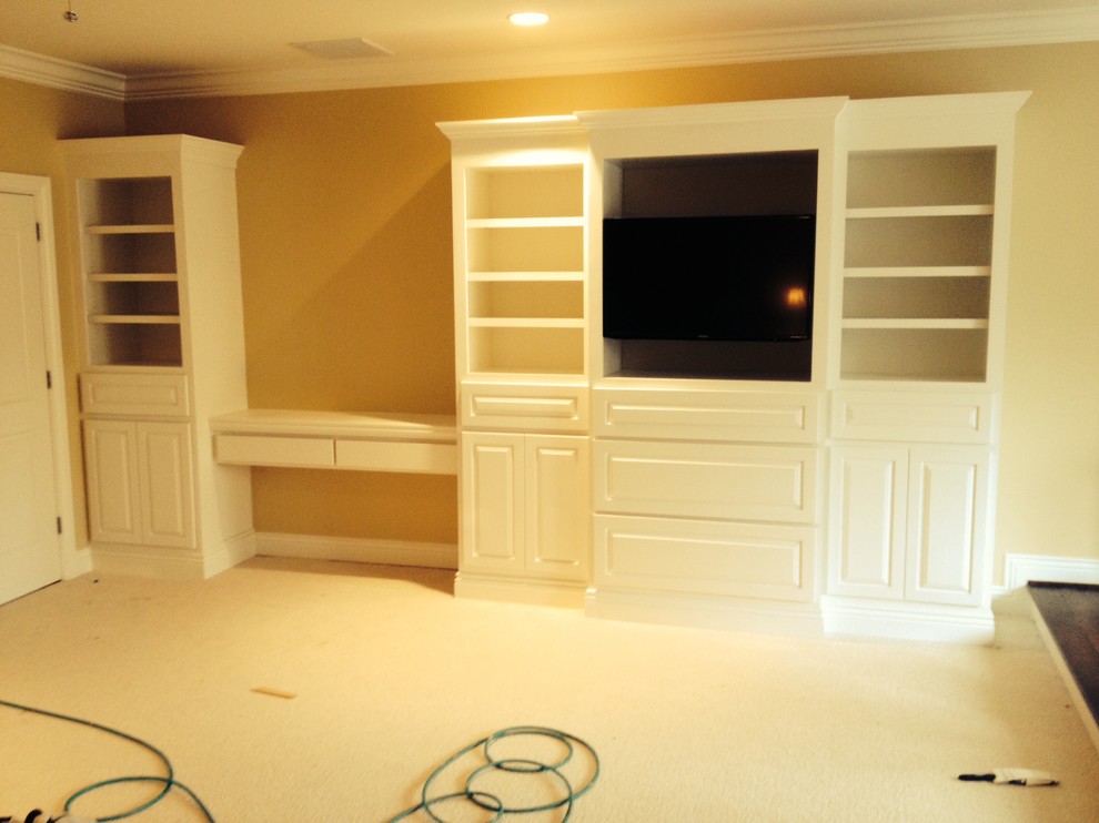 Inspiration for a transitional home design remodel in Baltimore