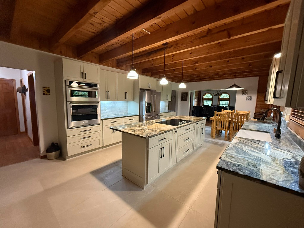 Modern Rustic Cabin Kitchen Inspiration