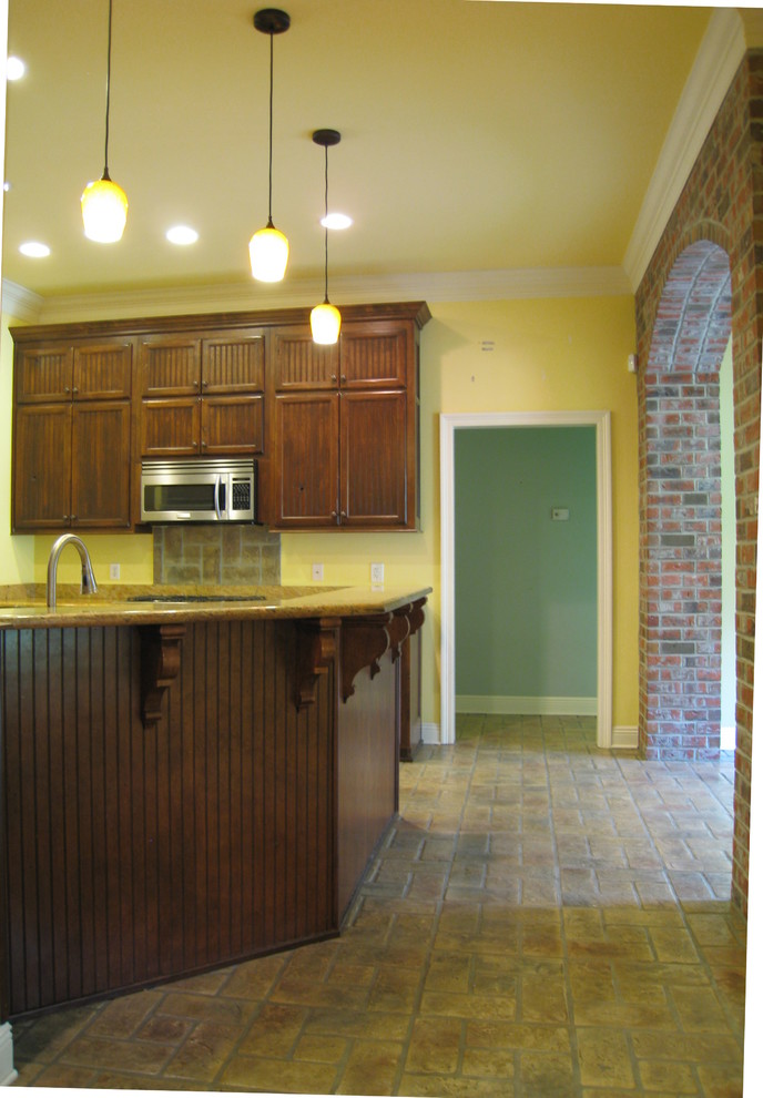 Kitchen - transitional kitchen idea