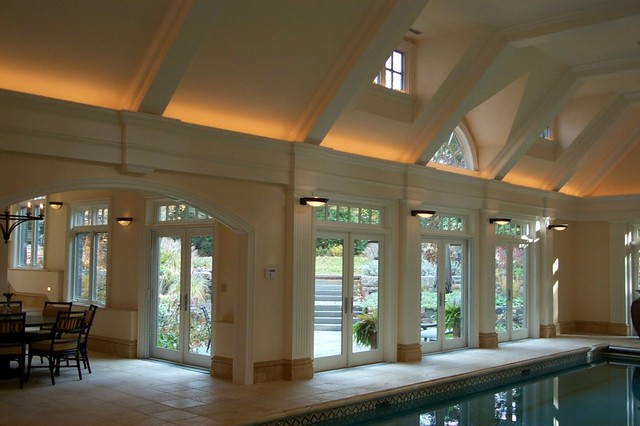 Indoor Pool clasico-piscina