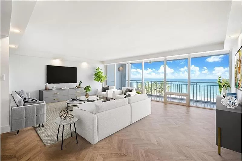 Photo of a modern living room in Miami.