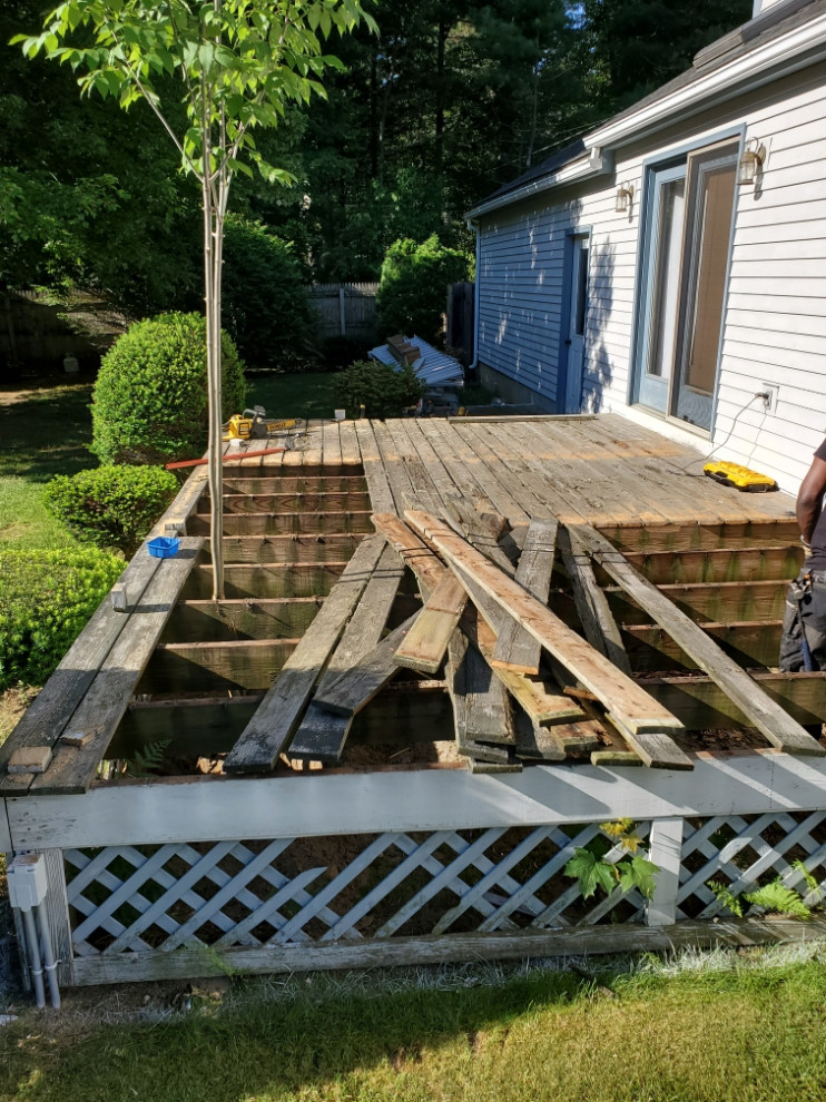 Easthampton Deck