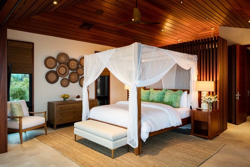 Romantic bedroom Canopy beds