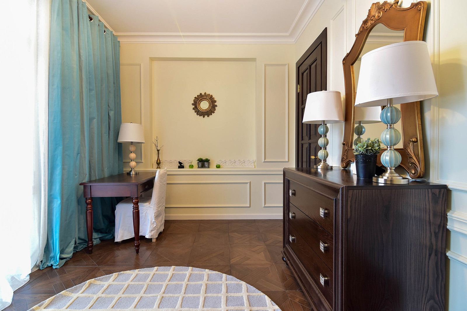 Дом на Мосфильмовской