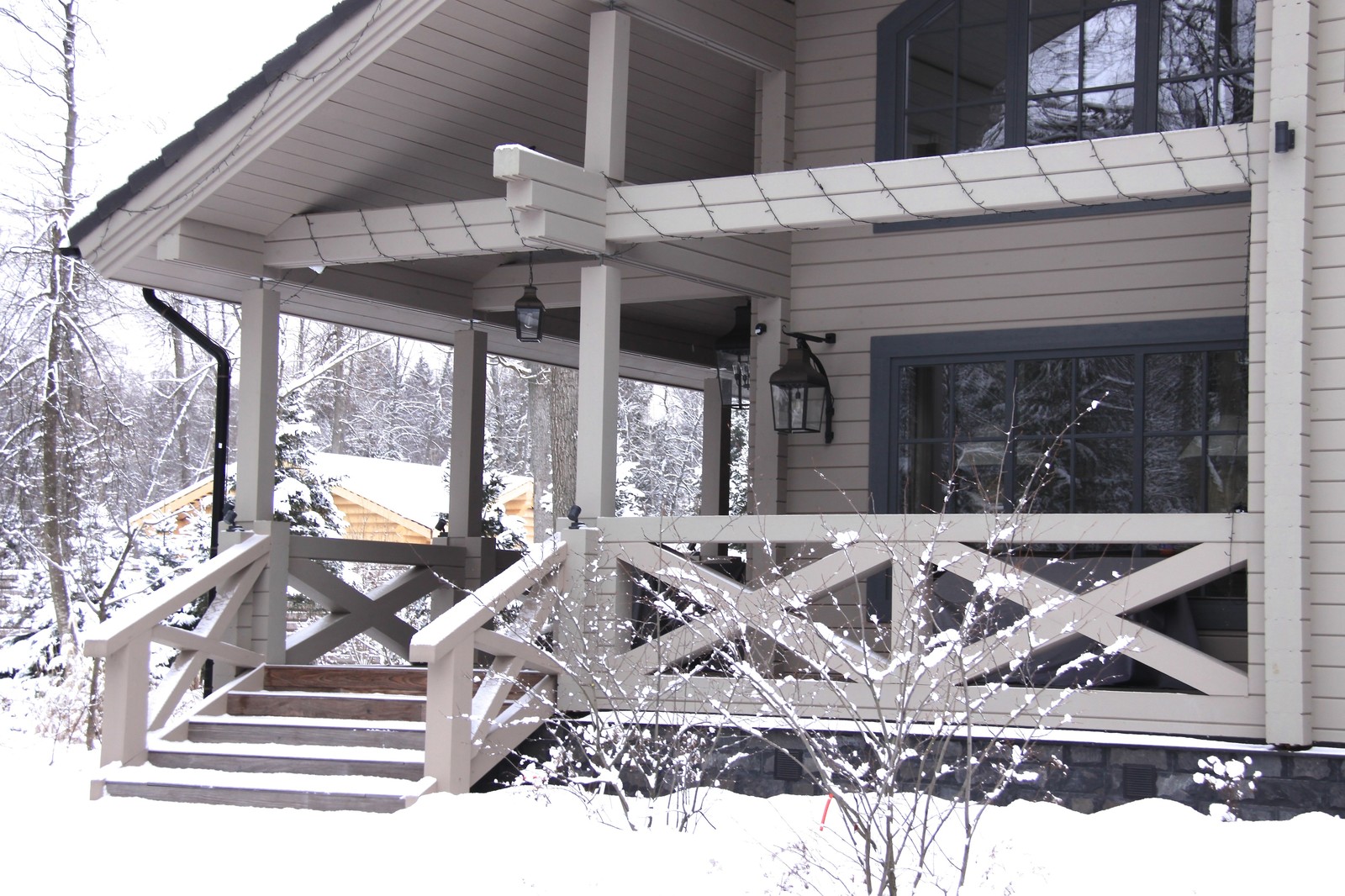 Дом из клееного бруса "Бекаль" зимняя сказка