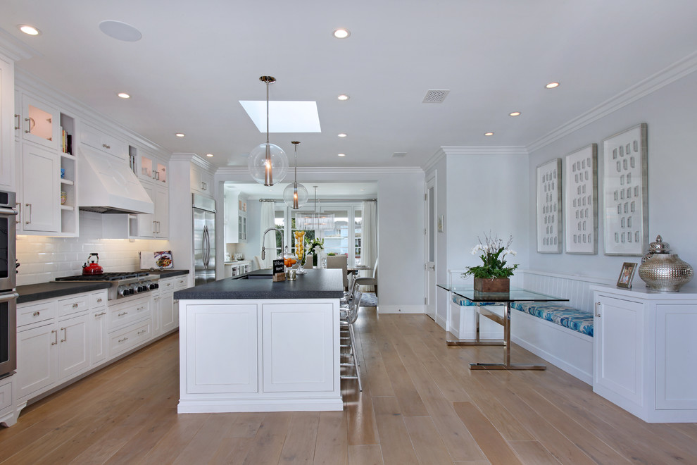Inspiration for a kitchen in Orange County.