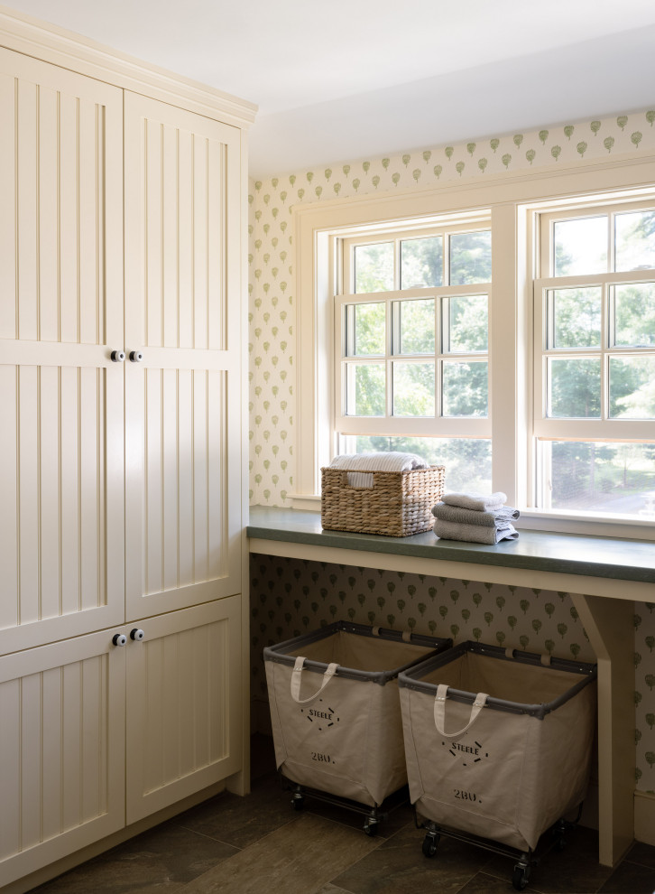 Example of a classic laundry room design in Boston