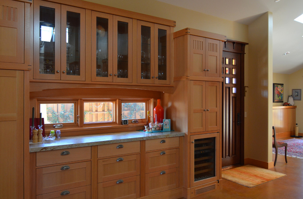 Arts and crafts kitchen in San Luis Obispo with granite benchtops.