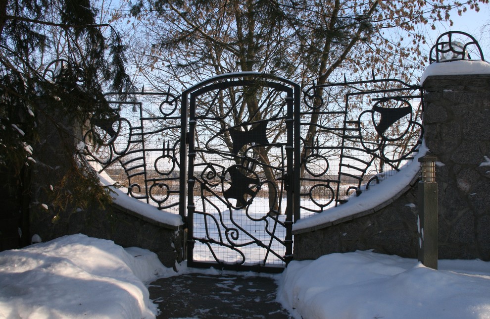 Guest house near Moscow-river                      Гостевой дом близ Москвы реки