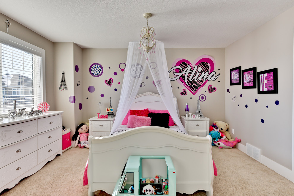 Large transitional kids' bedroom in Edmonton with grey walls and carpet for kids 4-10 years old and girls.
