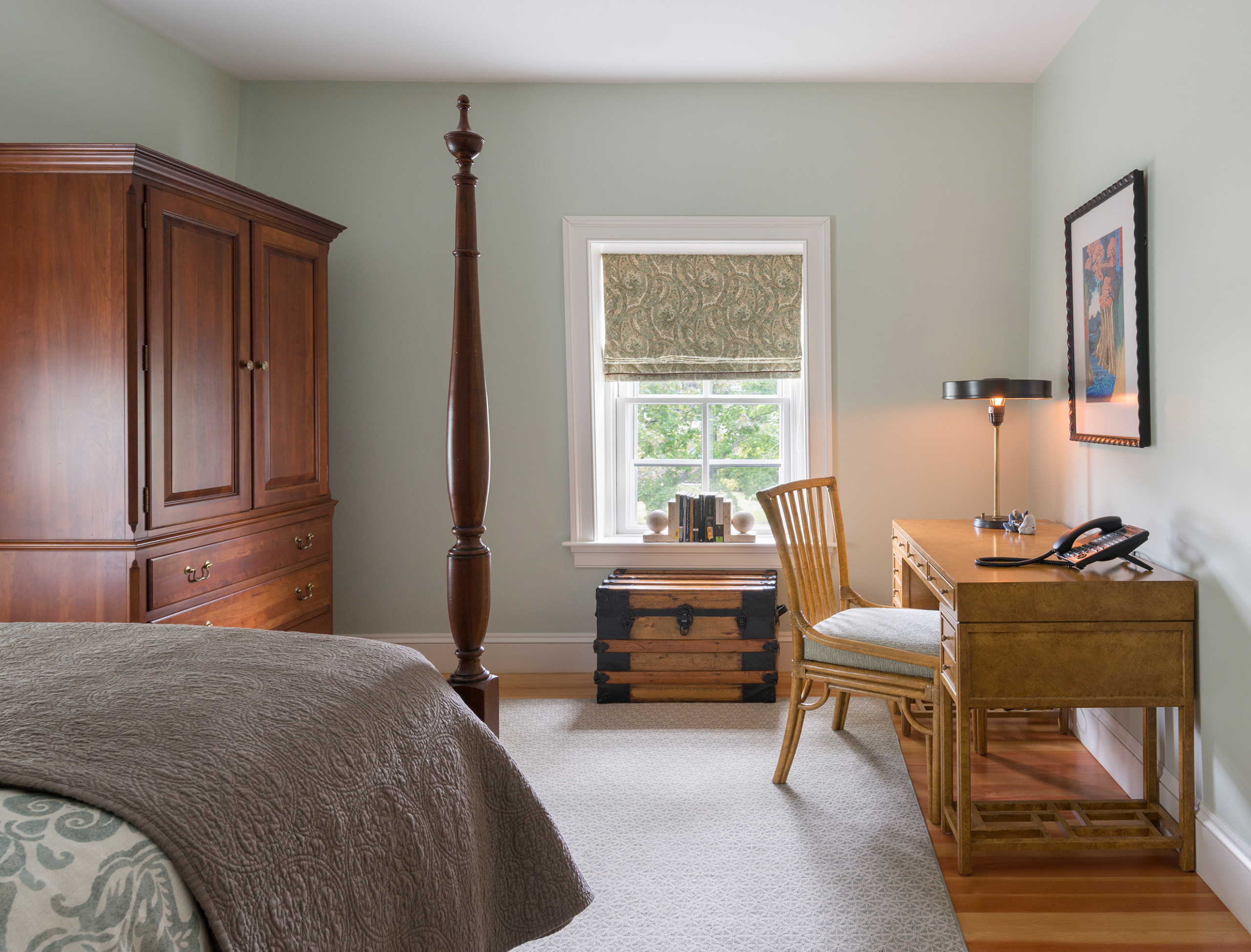 Houzz Tour: Pride Restored to a Historic Rhode Island Home