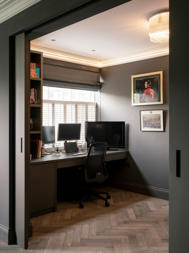 This is an example of a contemporary home office in London.