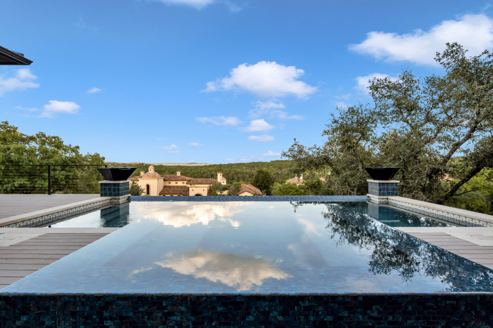 Seven Oaks Contemporary