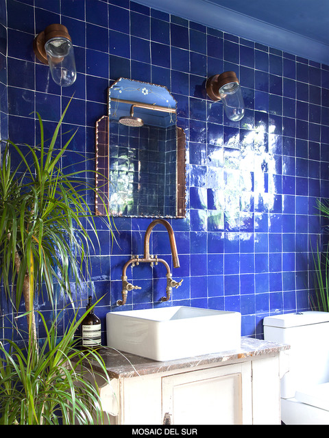 The Tile Style That'll Lighten Up Your Bathroom Beautifully | Houzz IE