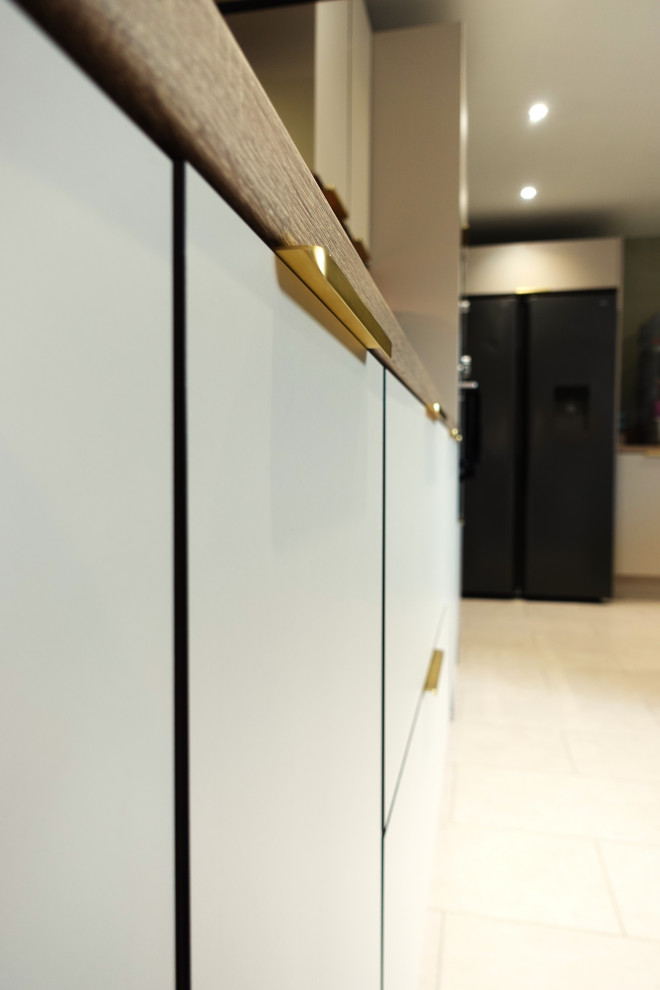 The Barwell Kitchen II - Sodermalm - RRP £20,000 - Luxe Price £17,900