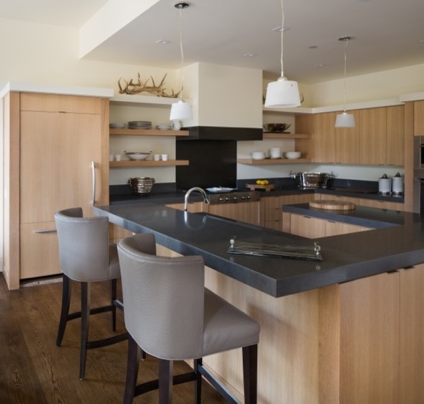 Inspiration for a transitional kitchen remodel in Phoenix
