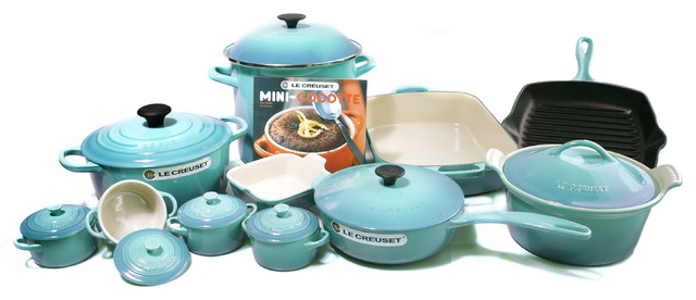 Le Creuset Signature Mixed 20 Piece Cookware Set Traditional Le Creuset Signature Mixed 20 Piece Cookware Set Caribbean
