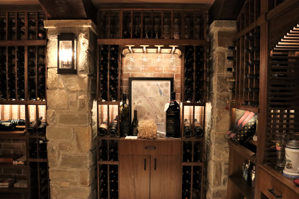 Inspiration for a rustic home design remodel in Baltimore