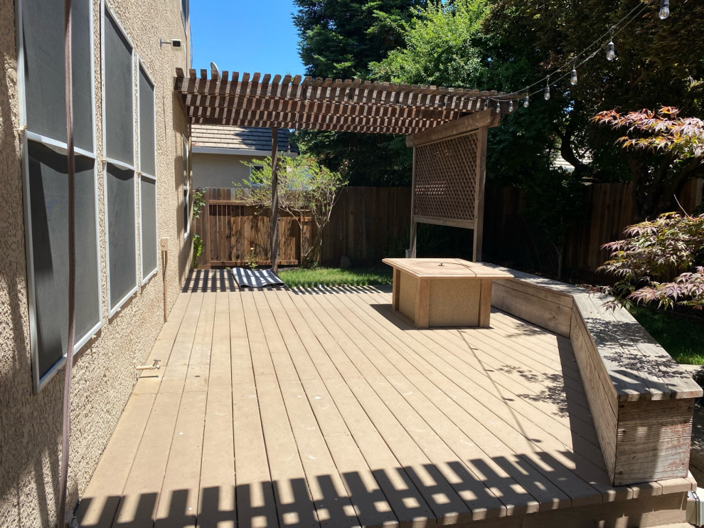 How to style/furnish this awkward shaped deck?