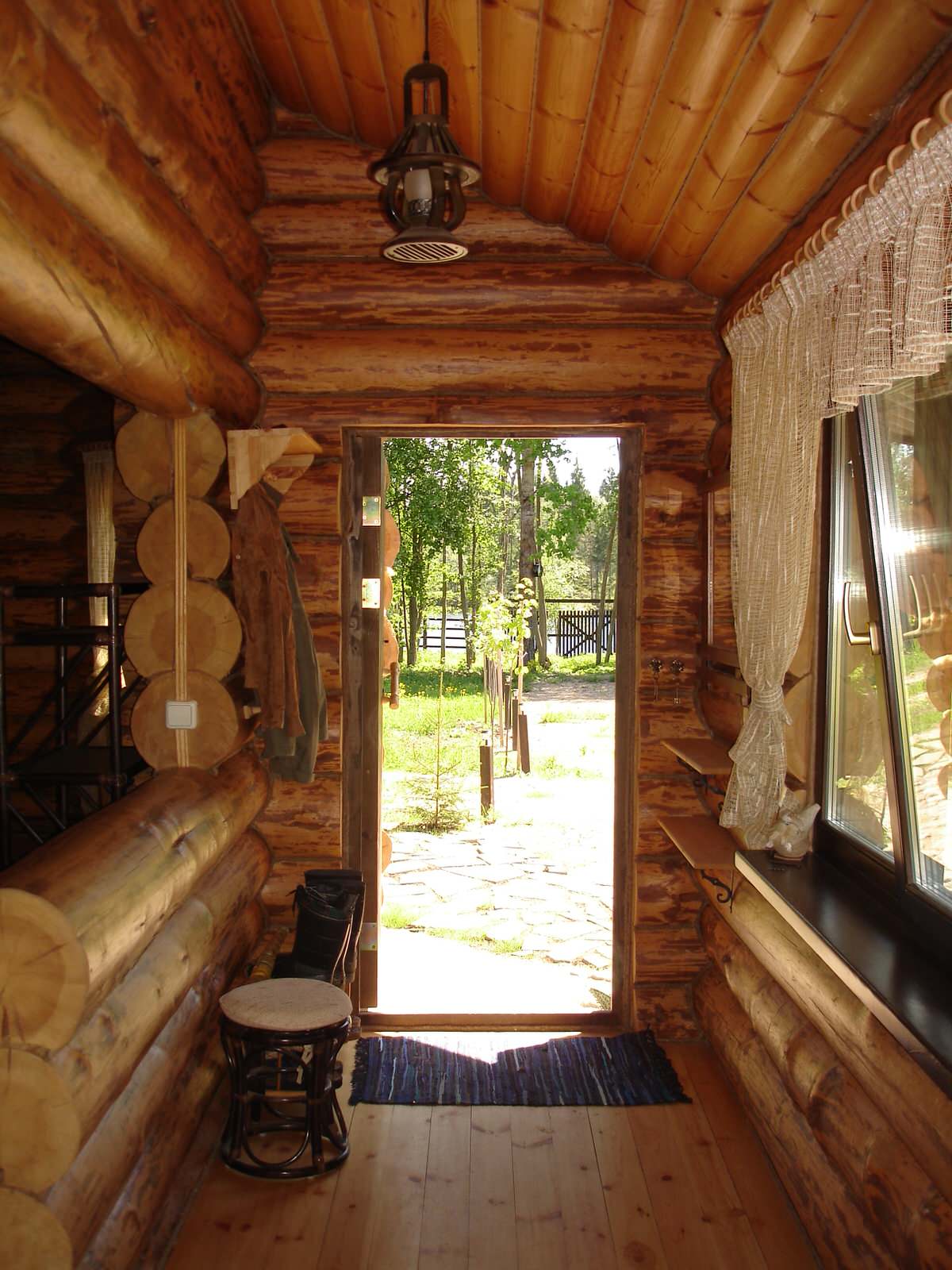 Интерьер бревенчатого дома