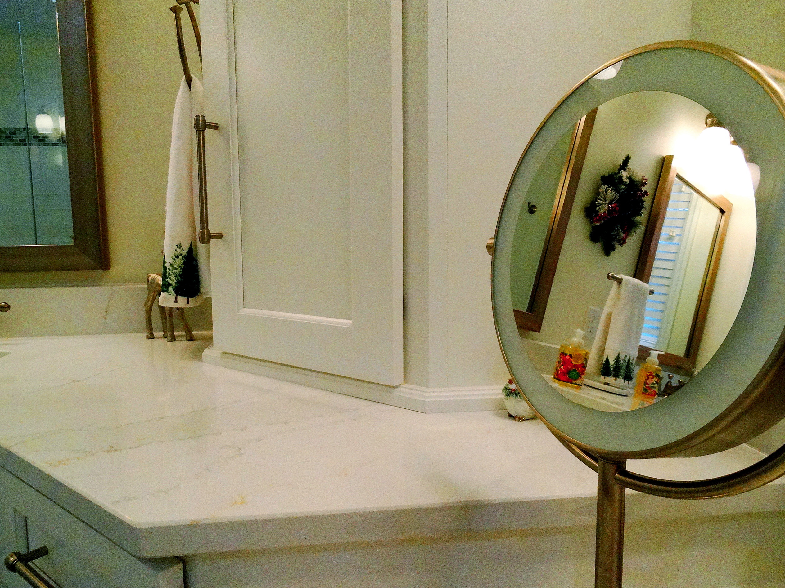 New Berlin Residence - Kitchen and Master Bath Remodel