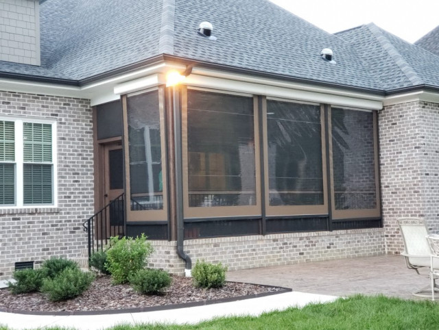 Retractable Vinyl Panels veranda