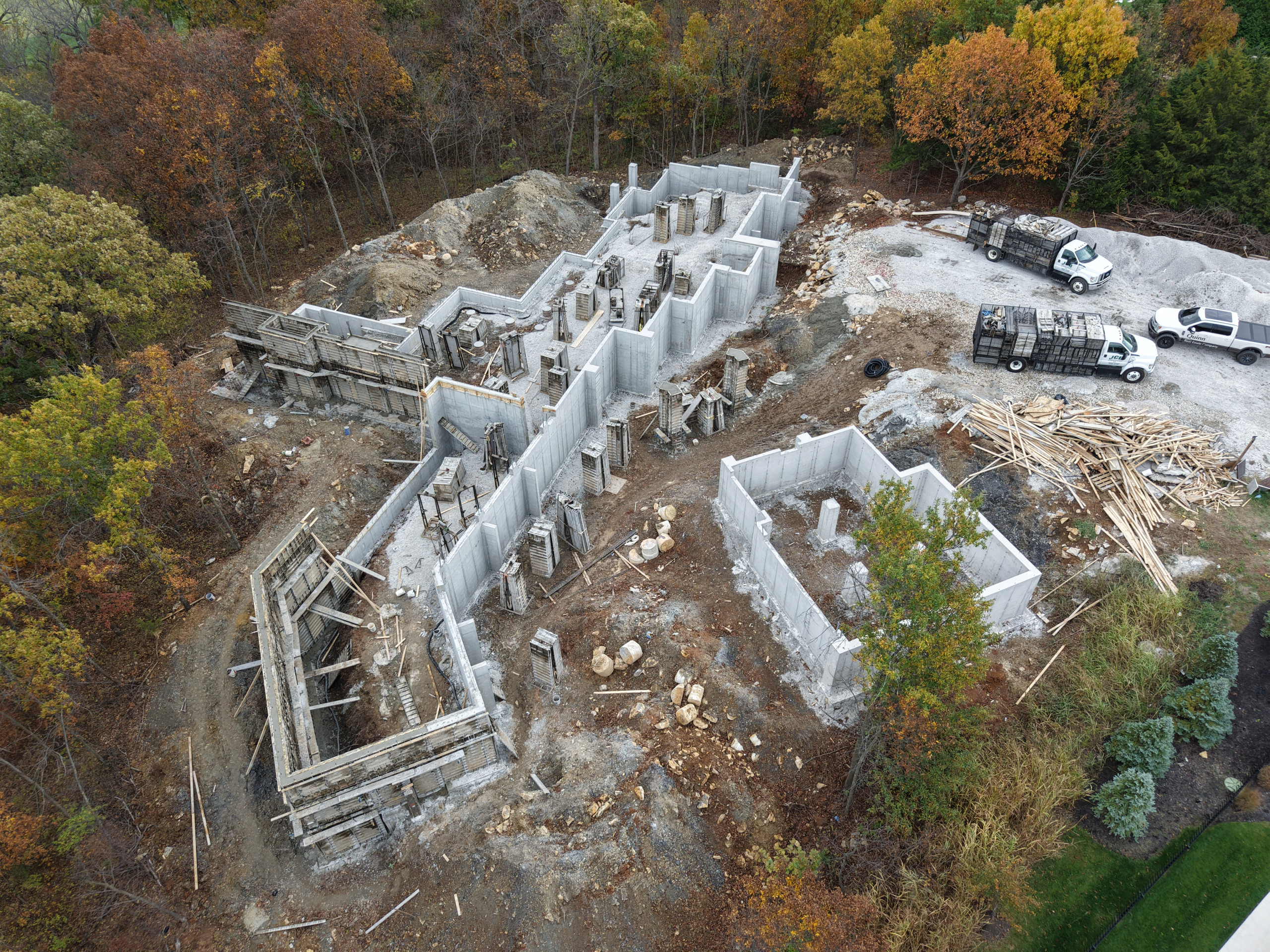 Loch Lloyd Custom Build