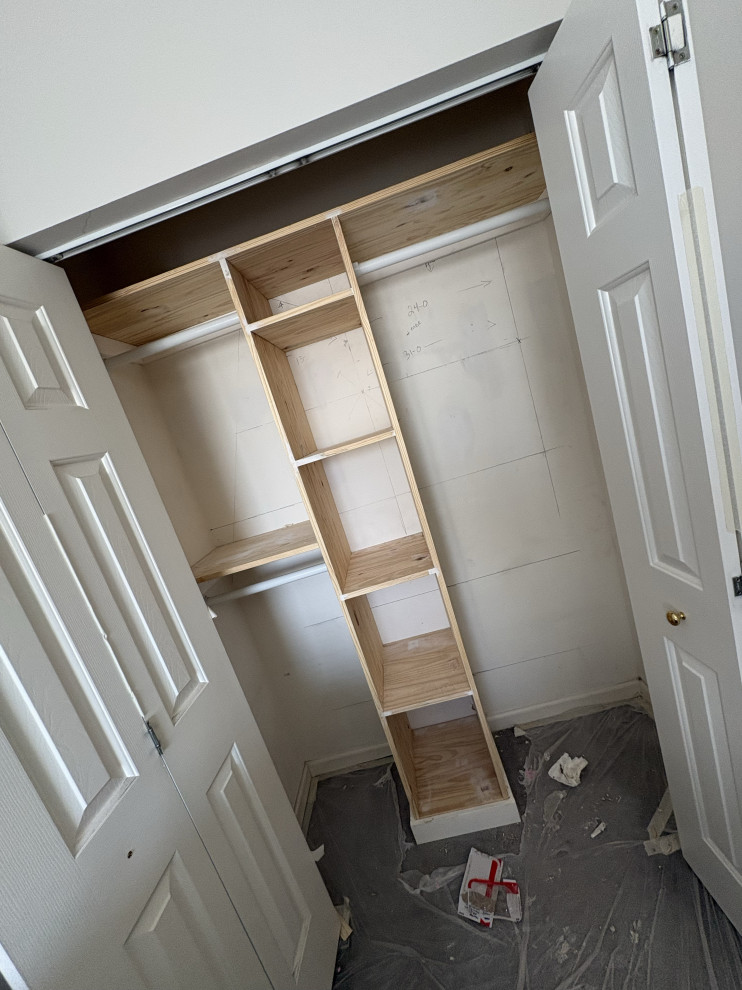 Custom Closet Organizer