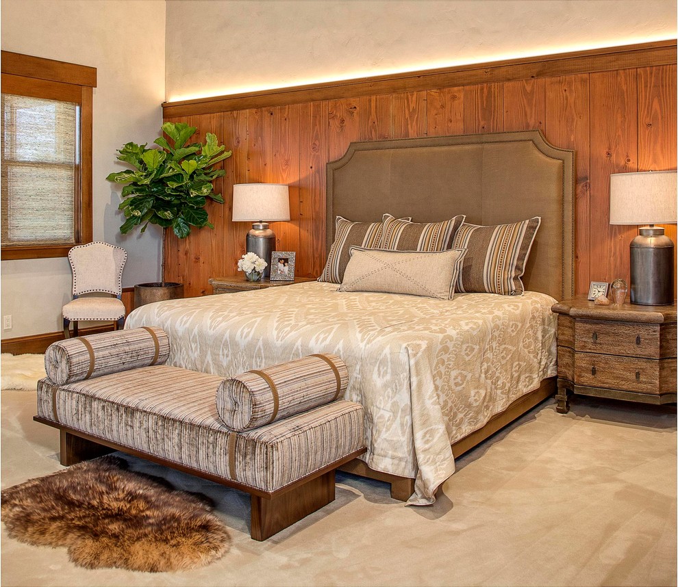 Mountain style bedroom photo in Seattle