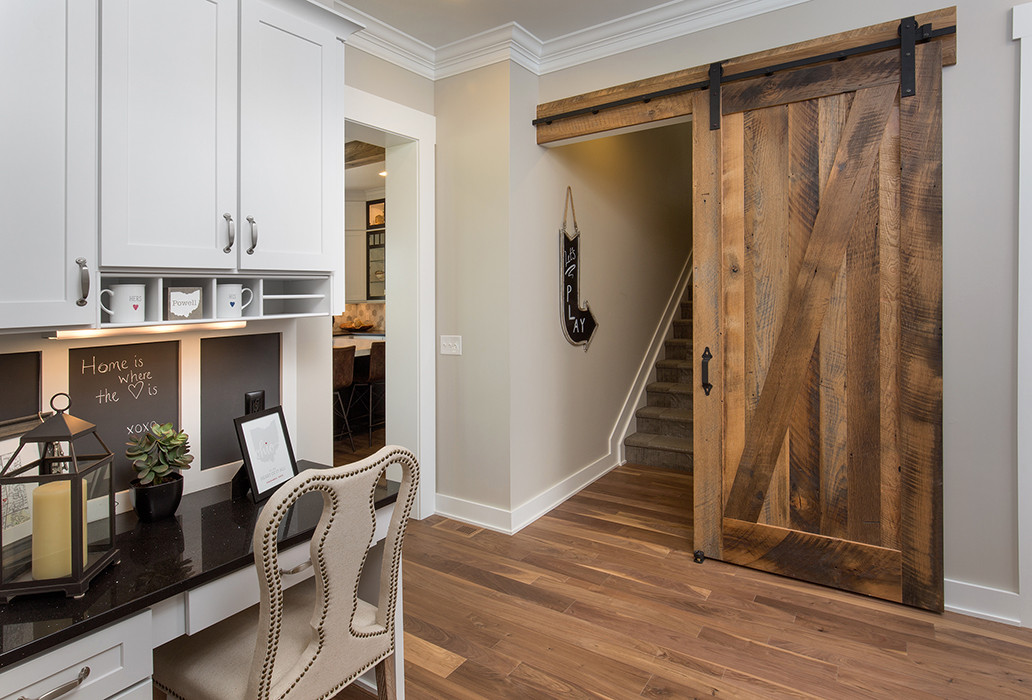 Manor Custom Homes (Parade of Homes)