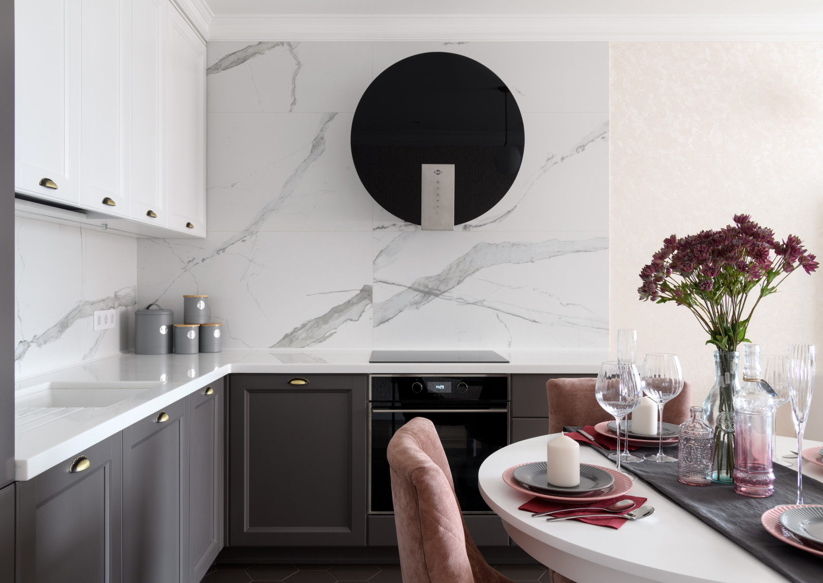 Сакко и Ванцетти 31/4. г.Новосибирск