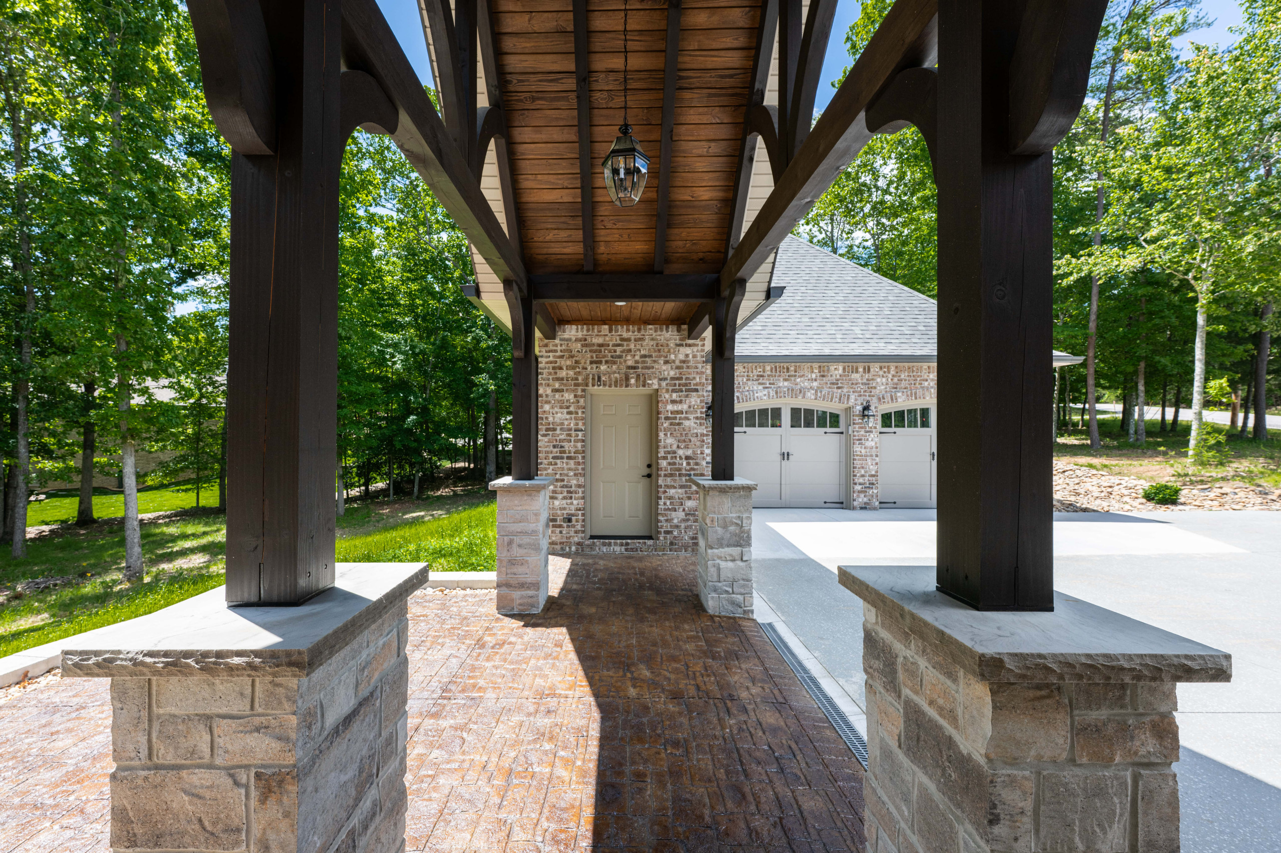 247 Forest Hill Drive - Garage