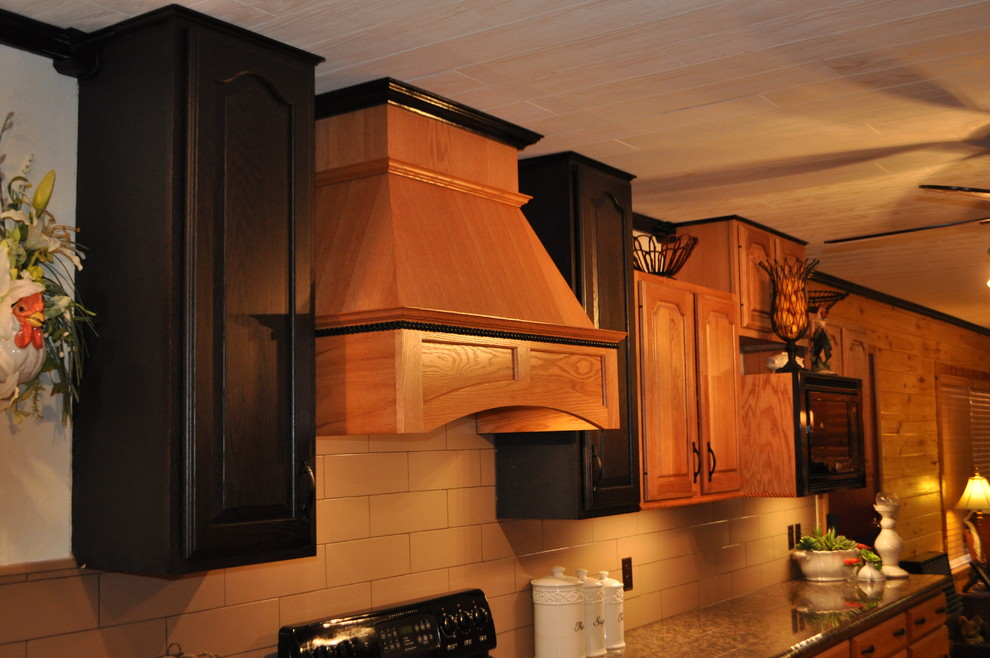 Mountain style kitchen photo in Houston