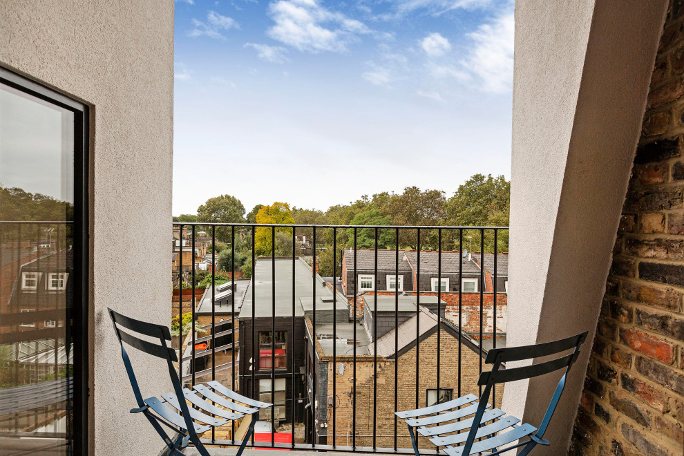 Design ideas for a victorian balcony in London.