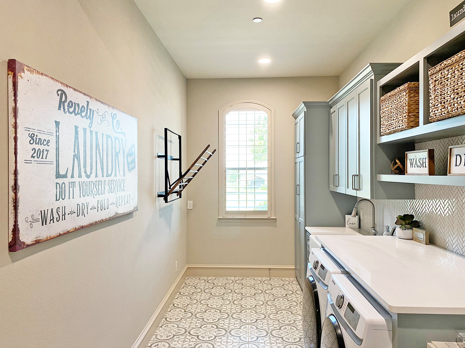 Melgrave Laundry Room