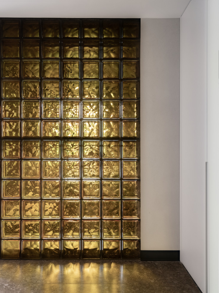 ТЕРПКИЙ МЕД