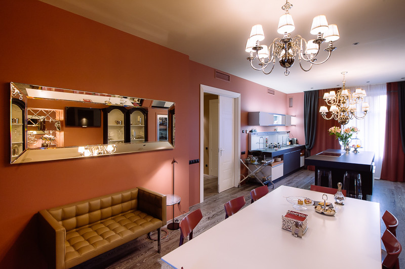 Декорирование квартиры: текстильное оформление и краски