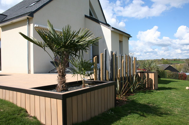 Composite ardoise et palmier contemporary-deck