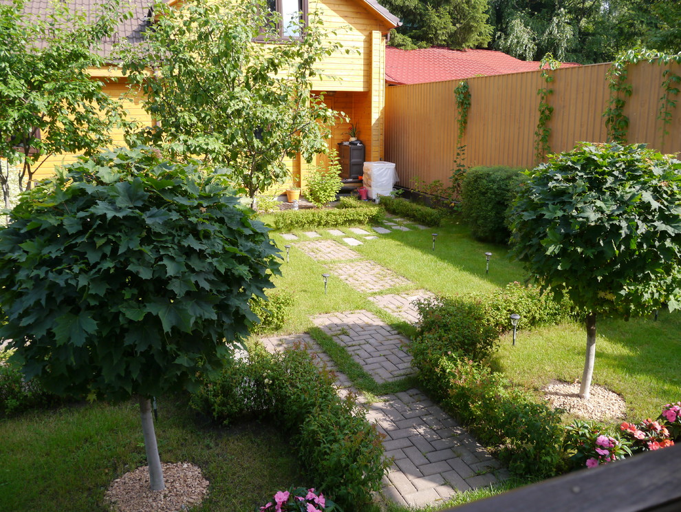 Дворик на 2-х сотках