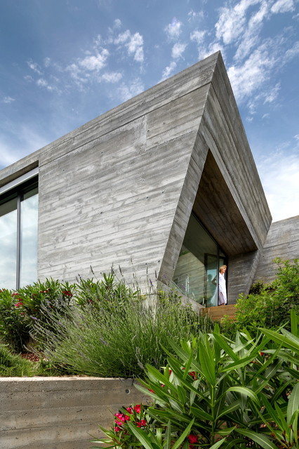 Casa HOWA moderno-fachada