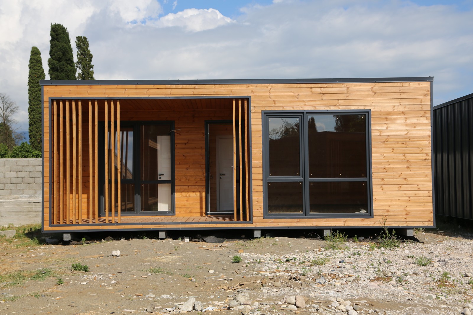 Гостинничный комплекс минидомов в Абхазии