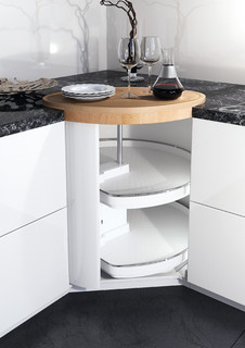 Der Kücheneckschrank – ein Topfkarussell als modernes Stauraumwunder