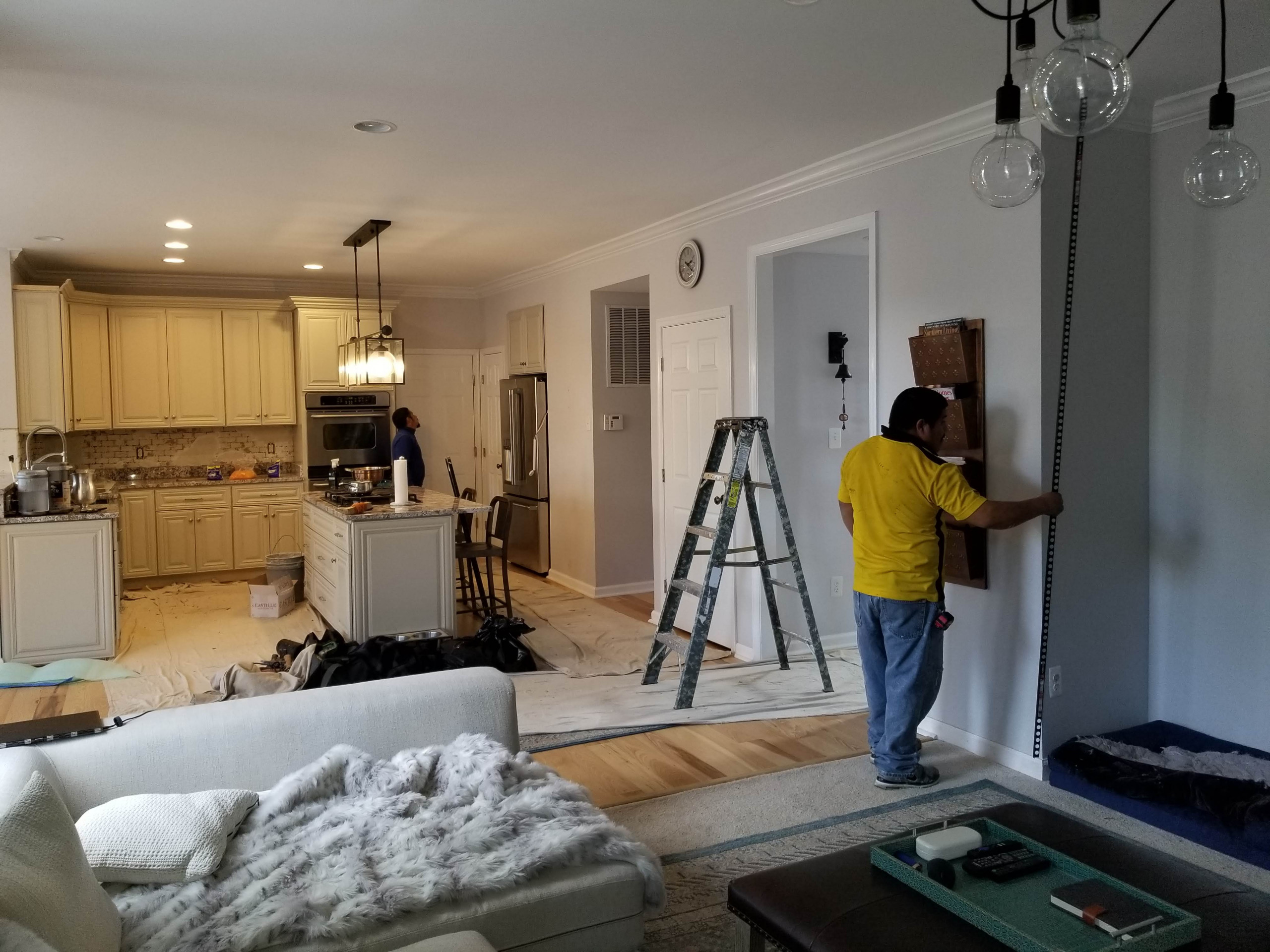 Tiled Accent Wall In Kitchen