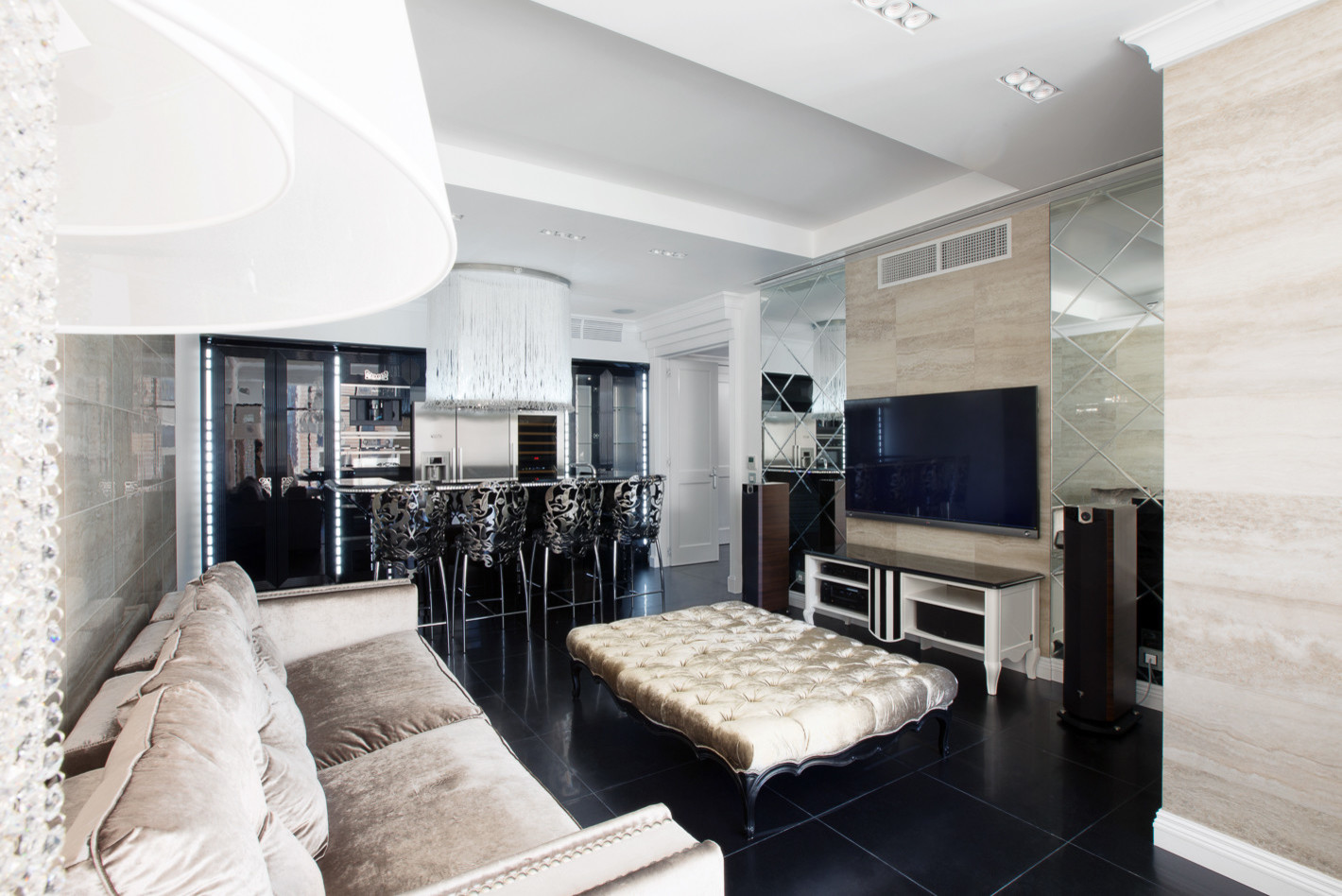 Гостиная и кухня