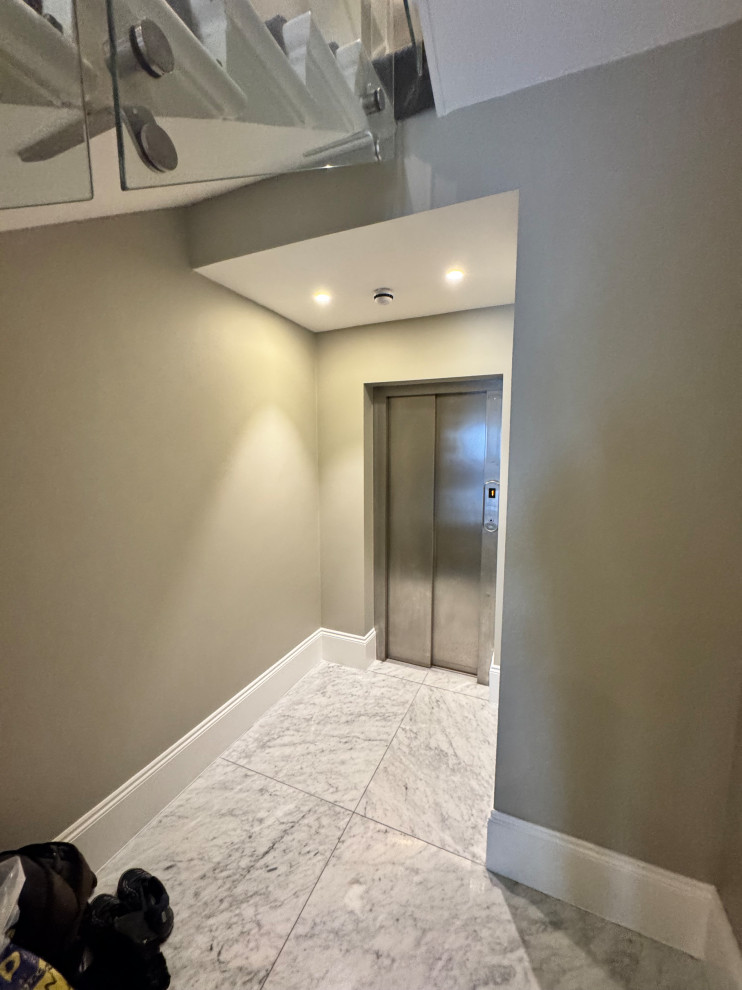 Interior & Exterior refurbishment works of building entrance @ Gloucester Road