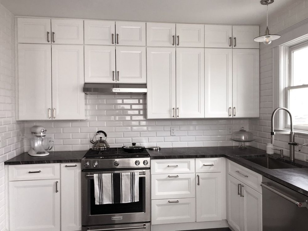 Inspiration for a transitional kitchen remodel in New York