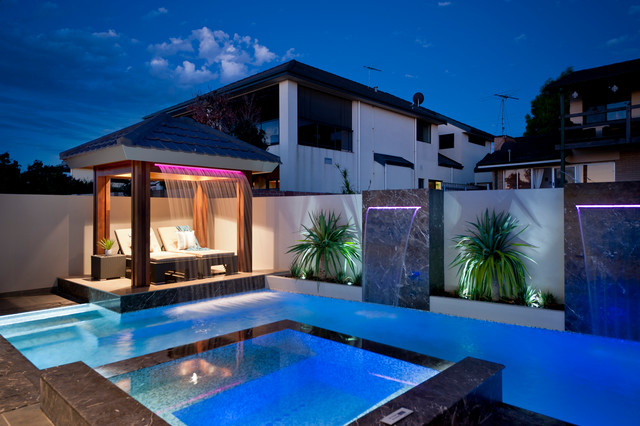 Tranquility modern-pools-and-hot-tubs