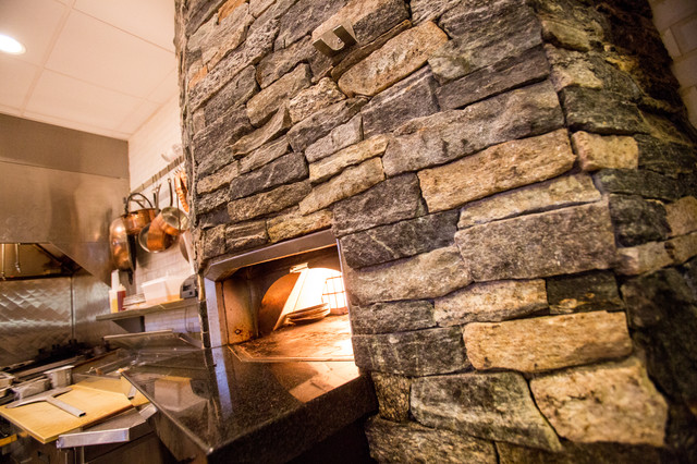 New England Stone Fireplace And Stone Oven At Copper Door