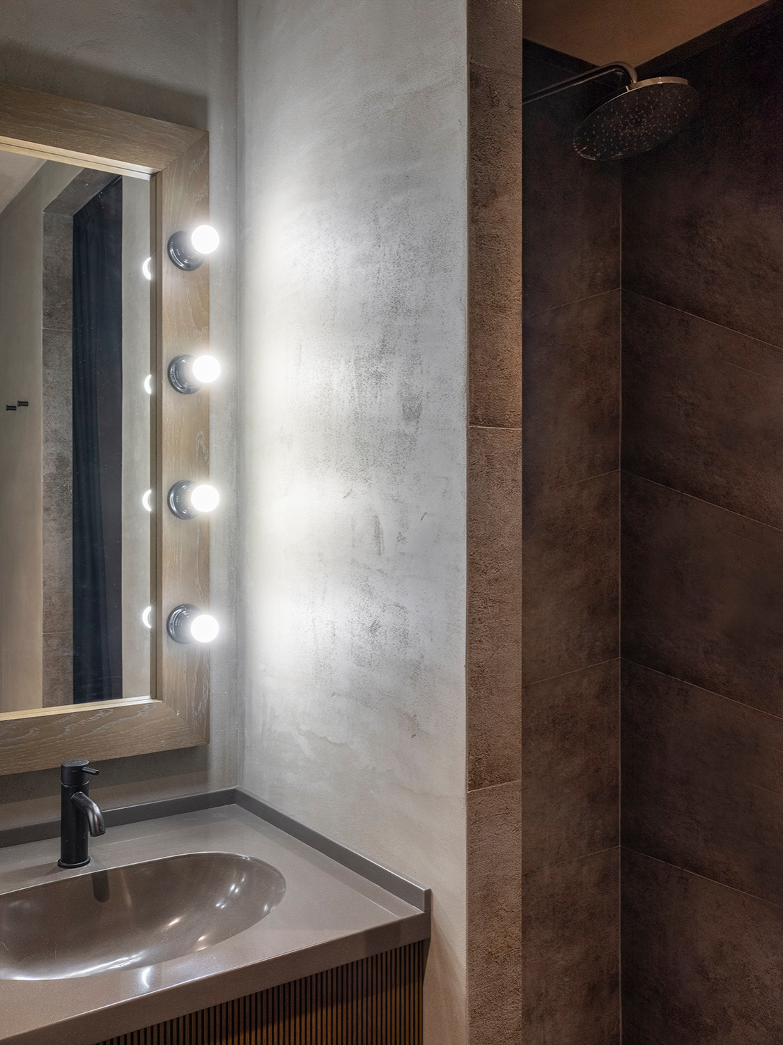 Квартира для не композитора