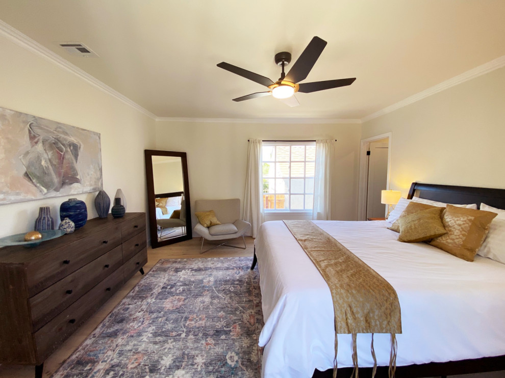 WILSHIRE VISTA STAGING